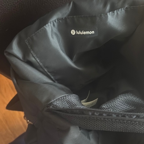 lululemon athletica Navy Shoulder Bag - Picture 3 of 3